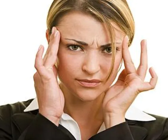 Bild: Mit der Blaulichtbrille „EyEmotion“ dem „Winter-Blues“ entgehen.