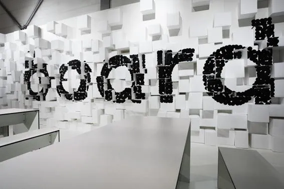 Bild: Kartonarchitektur auf der Interpack 2011