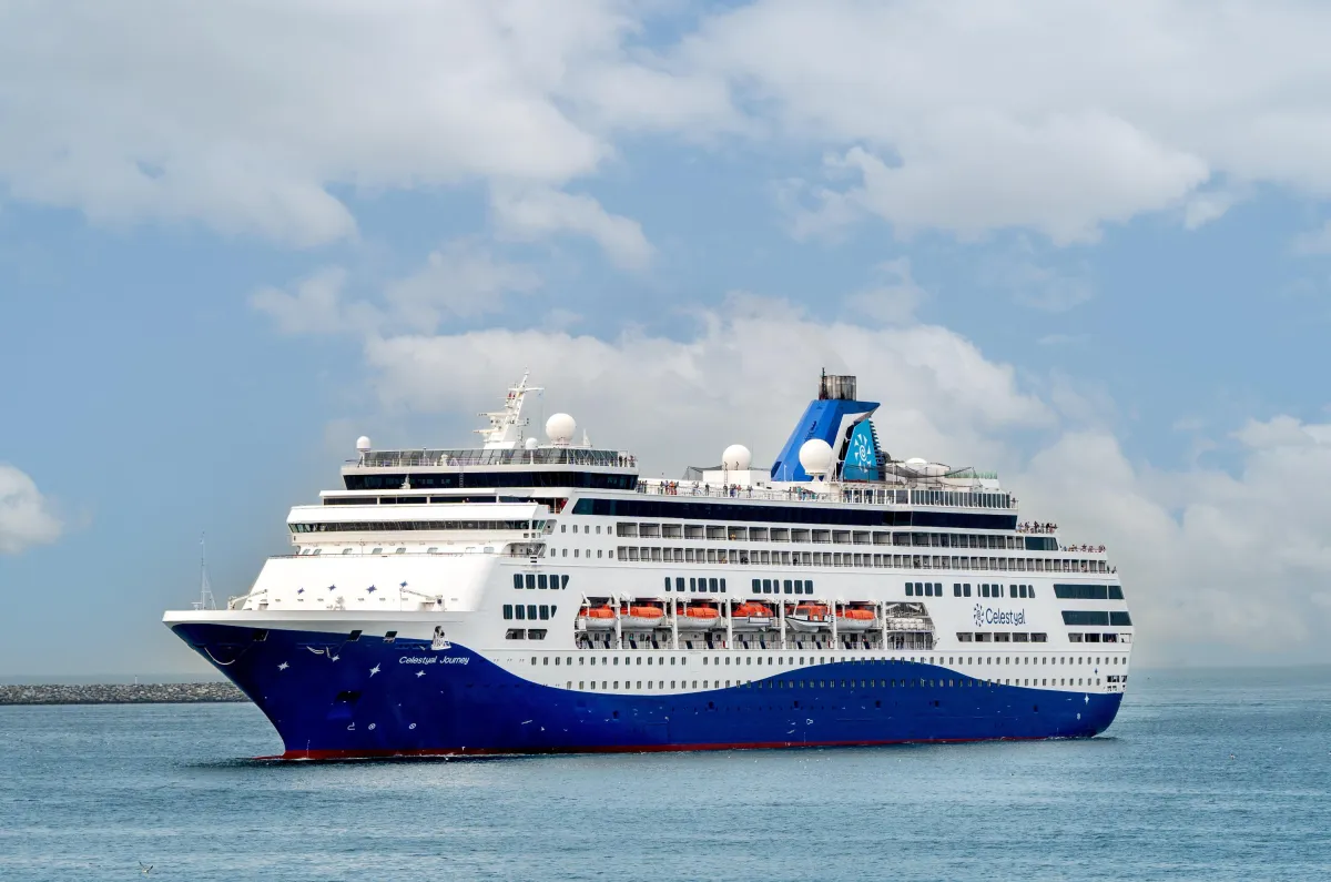 Jubiläumsangebote gibt es auch auf der Celestyal Journey (© Foto: Celestyal Cruises)