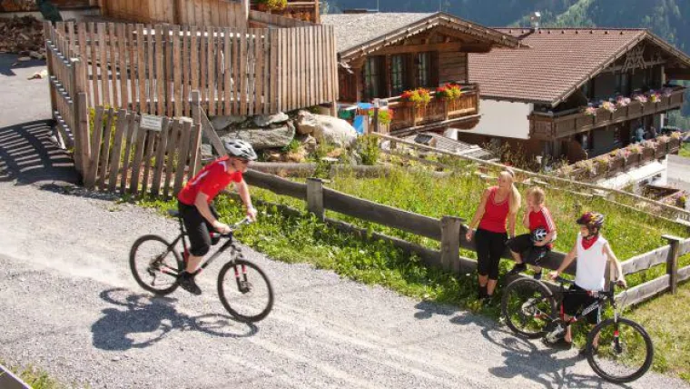 Sölden Singletrail Action Bild: Sölden Singletrail Action