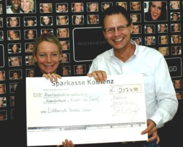 Bild: Lubberich und Partnerpraxen spenden an den Kinderschutzbund Koblenz