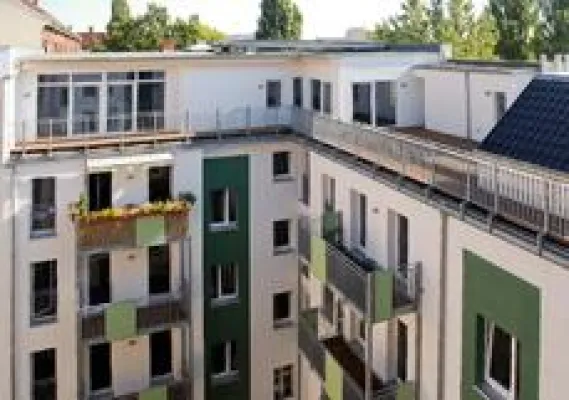 Bild: AENGEVELT vermittelt Wohn- und Geschäftshaus in Berlin-Friedrichshain