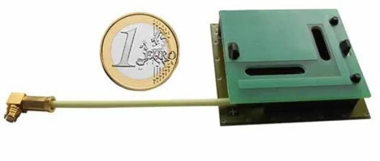 Bild: Hirschmann Car Communication erweitert Produktportfolio um „embedded antennas“.