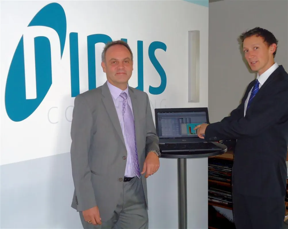 Peter Eder und Johann Keuschnigg sind von der kostenlosen Warenwirtschaft AvERP überzeugt. Foto: Ninus Consulting