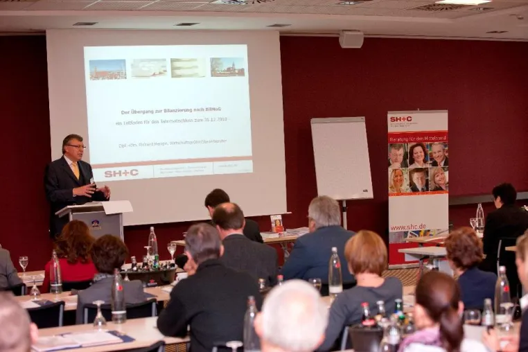 SH+C-Workshops zur BilMoG-Umsetzung in München und Regensburg Bild: SH+C-Workshops zur BilMoG-Umsetzung in München und Regensburg