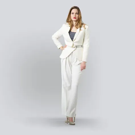 Bild: Sanduhrfigur stilsicher in Szene gesetzt