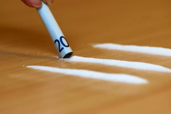 Bild: Drogenkonsum treibt wilde Blüten