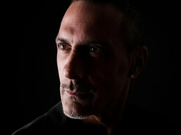 Bild: GAYS.DE im Gespräch mit Supertalent-Finalist Carlos Fassanelli