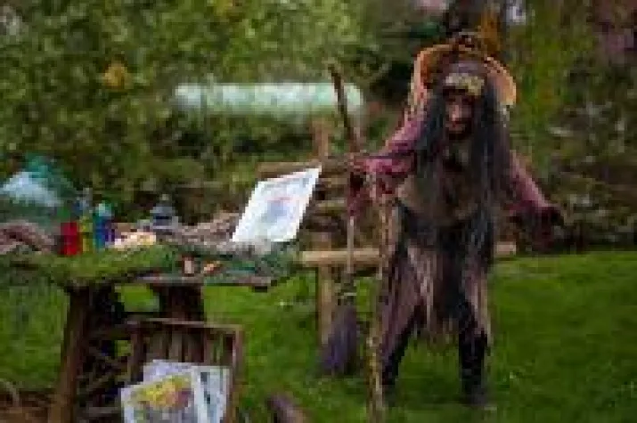 21. Hexenmarkt auf Burg Satzvey am 1. Mai 2019 Bild: 21. Hexenmarkt auf Burg Satzvey am 1. Mai 2019