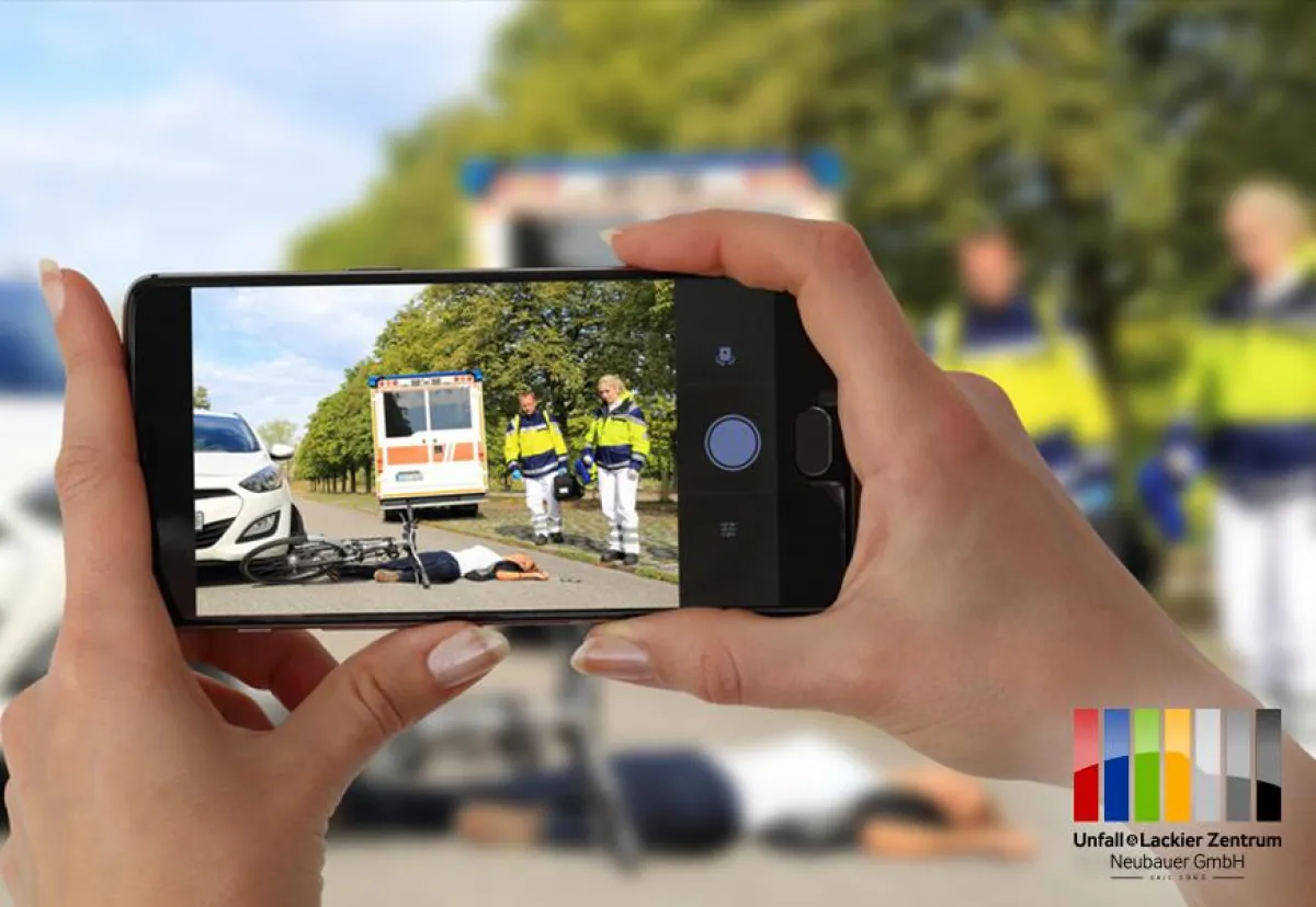 Gaffer am Unfallort  fotolia@RioPatuca Images