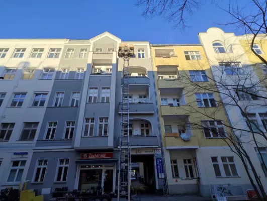 Bild: Mit einem Umzugslift von MAC Handel & Vermietung in Berlin leichter umziehen