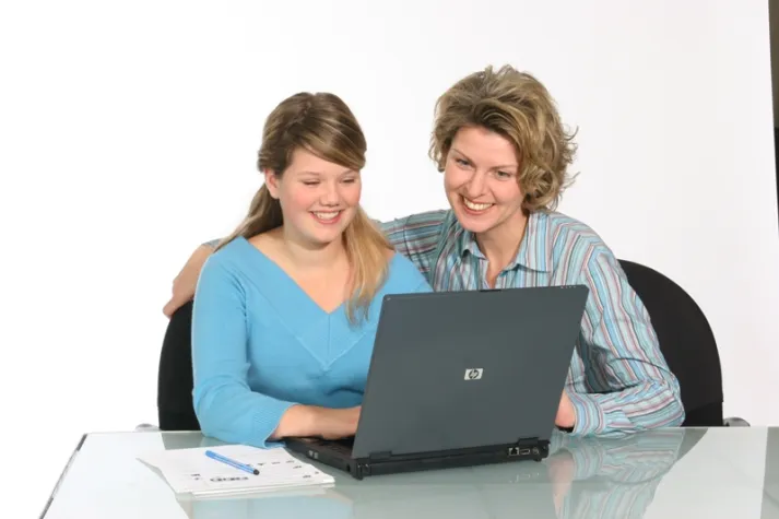 Startschuss für „Bildungsoffensive 2006“ Bild: Startschuss für „Bildungsoffensive 2006“