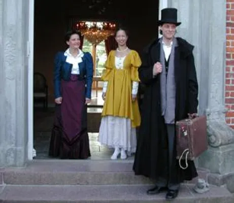 Herschaftlich Tafeln mit Hans Christian Andersen auf Gut Borghorst Bild: Herschaftlich Tafeln mit Hans Christian Andersen auf Gut Borghorst