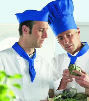 Bild: Modisch und funktionell in Küche und Service: Berufsbekleidung für Gastronomie und Hotellerie