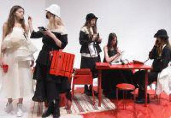 Bild: Bekannte Marken und interessante Newcomer - die HKTDC Hong Kong Fashion Week for Fall /Winter