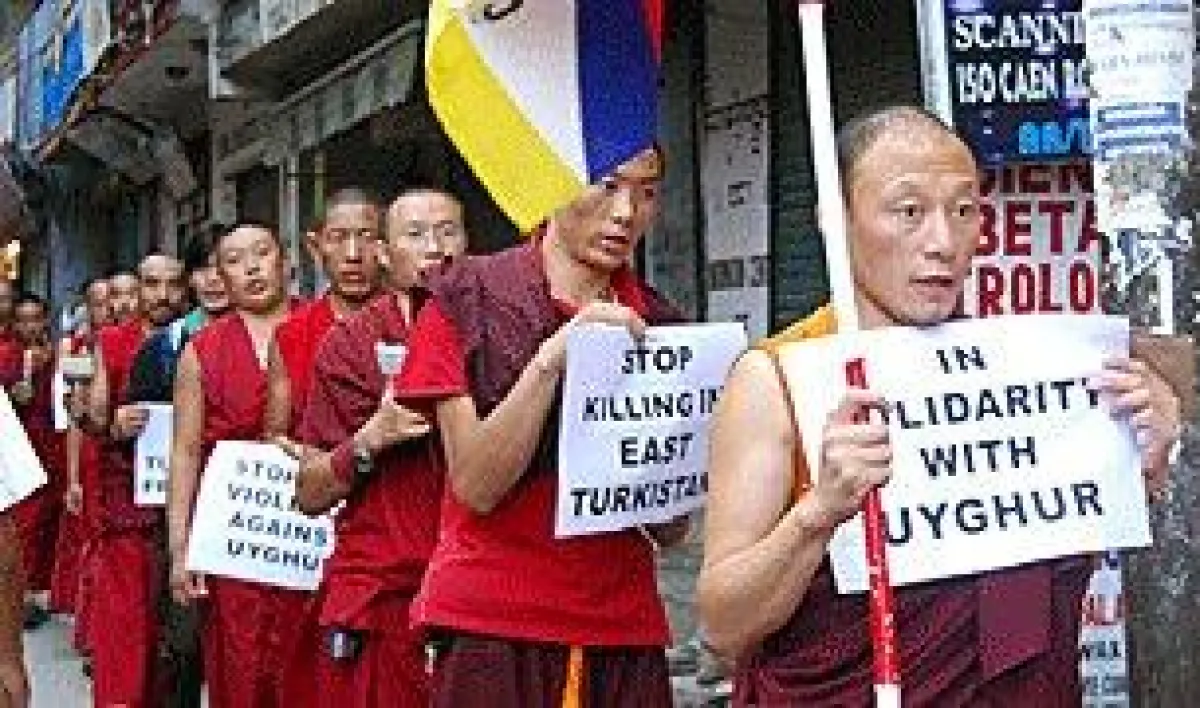 Solidaritätsbekundung der Tibeter in Nordindien