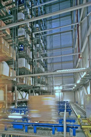 Bild: Transparente Warenflüsse in der COGLAS® Logistic Suite auf der CeMAT 2011