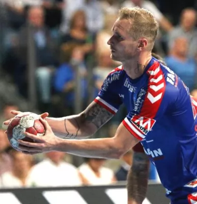 Bild: Handball: HC Erlangen unterliegt dem Tabellenführer Hannover