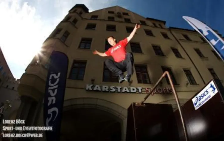 PARCOURING™ erobert die deutschen Großstädte Bild: PARCOURING™ erobert die deutschen Großstädte