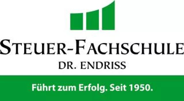 Bild: Steuer-Fachschule Dr. Endriss erhält PerformNet Educational Services Award 2012