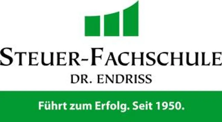 Bild: Steuer-Fachschule Dr. Endriss erhält PerformNet Educational Services Award 2012