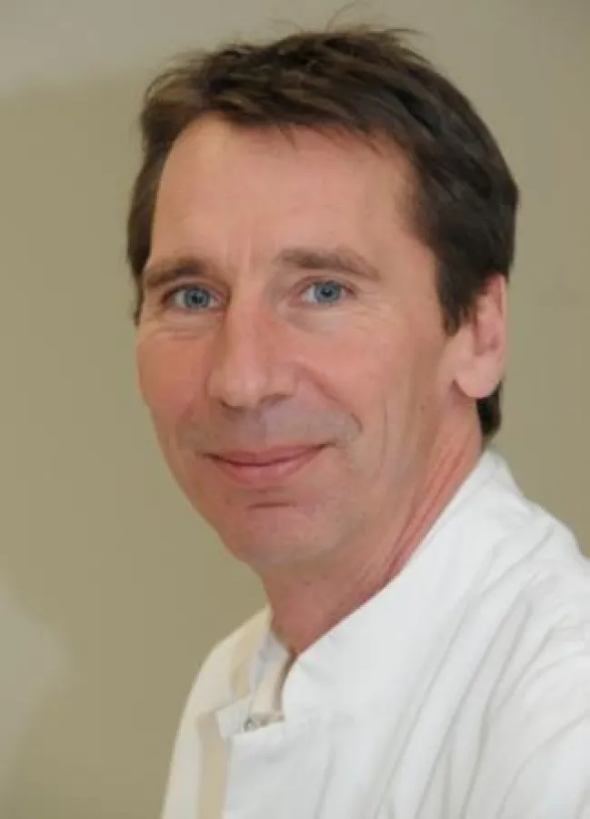 Dr. Stephan Schill, Ärztlicher Direktor der Simssee Klinik Bad Endorf