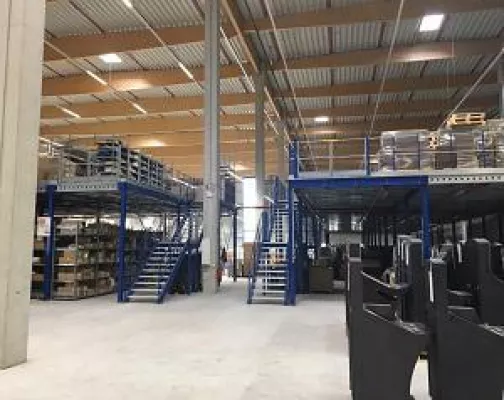 Bild: Auf Erfolgskurs: Betriebs- und Mitarbeiterversammlung bei BALLY WULFF