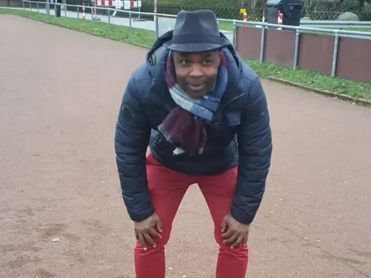 Bild: Therapieresistent- Abgestempelt als "psychisch un- therapierbar"?  Dann kennst du die DantseLogik noch nicht.