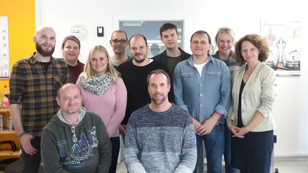 Die Teams beider Häuser - Pflegekräfte, Psychologen, Ergotherapeuten, Physiotherapeuten und Ärzte.