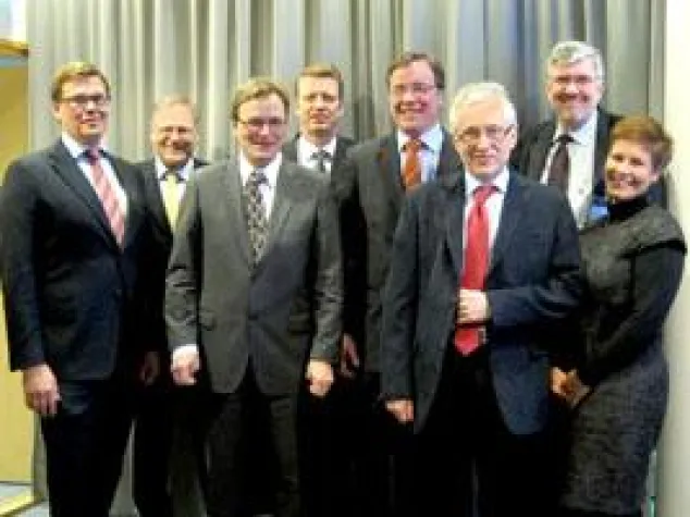 Bild: Treston übernimmt Sovella