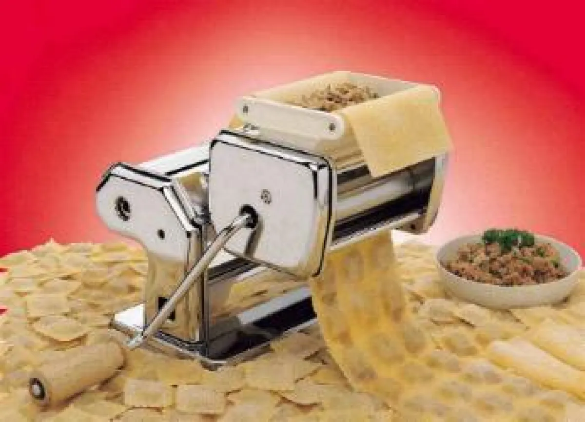 Teigmaschine mit Modul für Ravioli