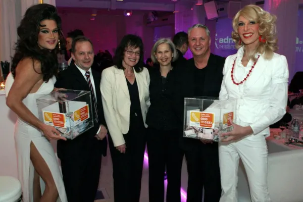 Bild: Volles Haus im Bangaluu bei Pimp your CCW - Wilde Partynacht und Besucherrekord bei adm-Charityparty zur CCW