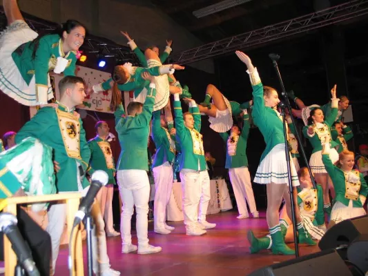 Superstimmung auf der Karnevalssitzung im CJD Berufsbildungswerk Frechen Bild: Superstimmung auf der Karnevalssitzung im CJD Berufsbildungswerk Frechen