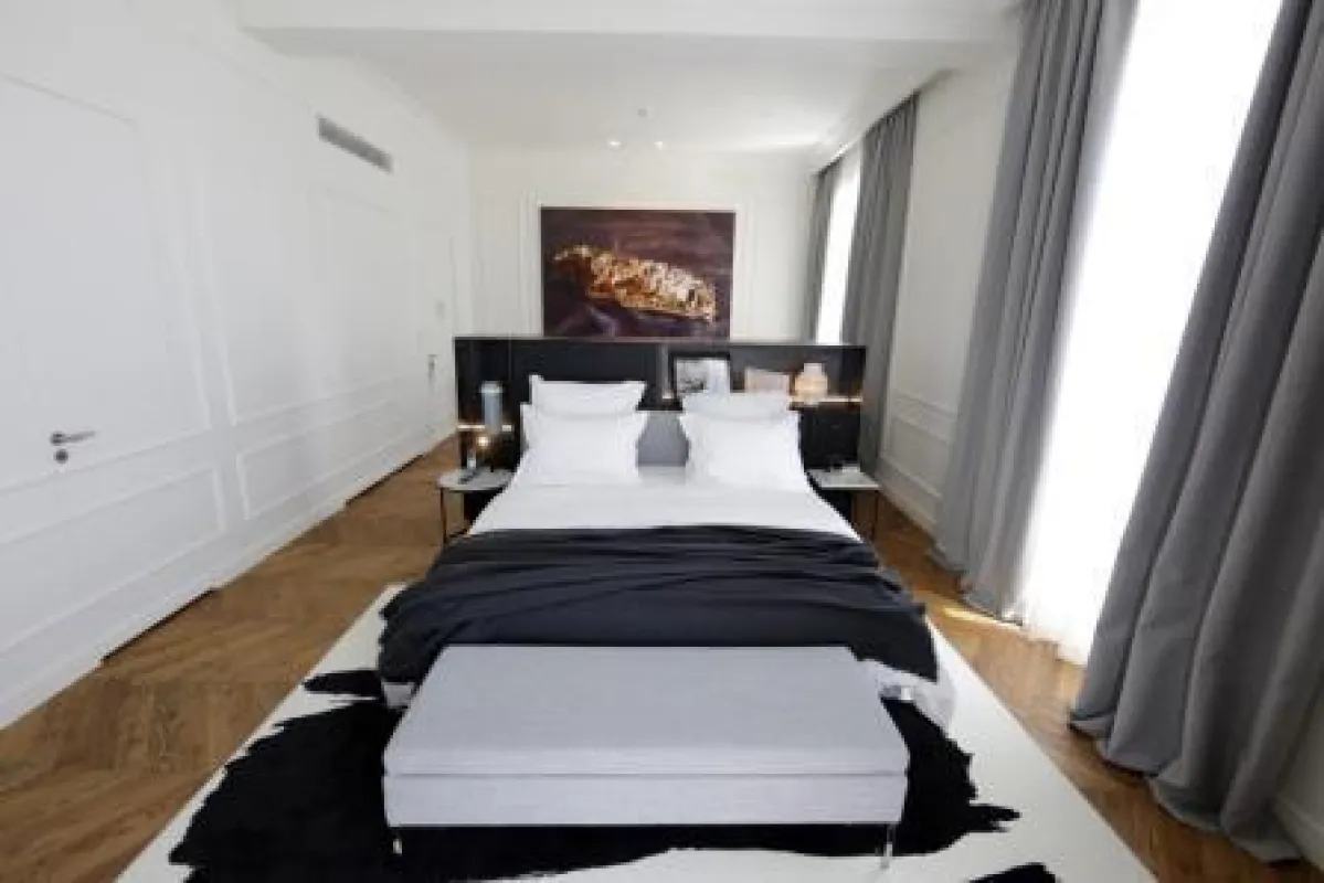 Grand Piazza Room_Hotel Adriatic