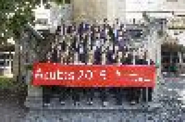 Bild: Vielschichtige Ausbildung mit Karrierechancen