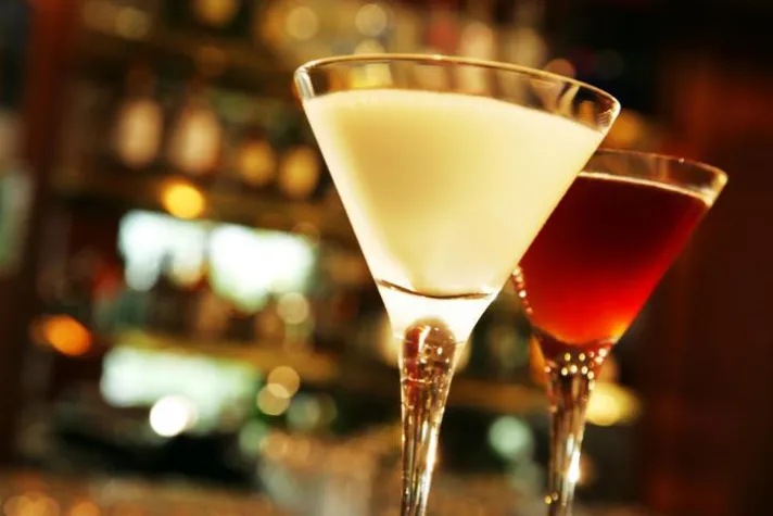 Bild: Bar-Event am 8. Mai: „Cocktail-Büffet“ lädt zum Selbermischen ein