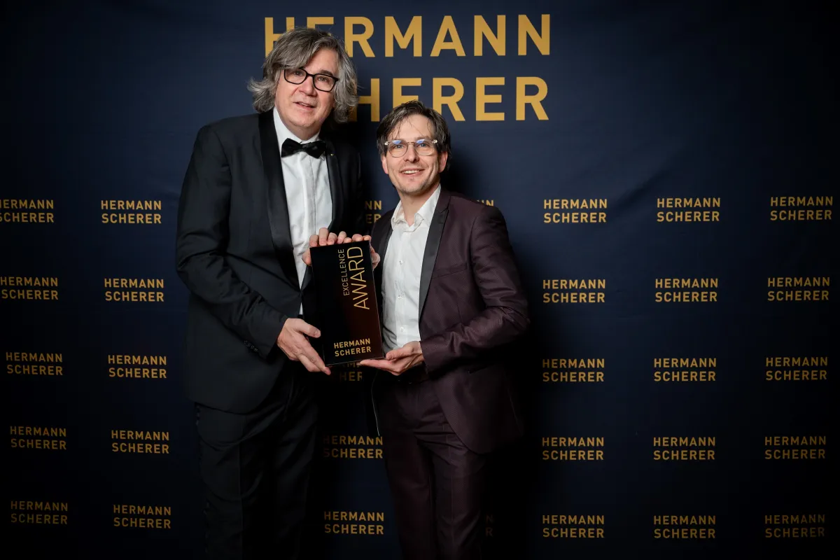 Übergabe Excellence AWARD (© Justin Bockey)