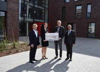 Netzlink spendet für Südafrika-Projekt Bild: Netzlink spendet für Südafrika-Projekt