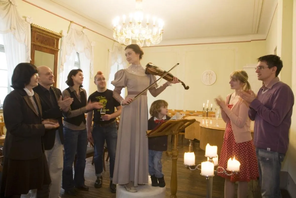 Im Musiksalon des Mendelssohn-Hauses. Foto: Angela Liebich