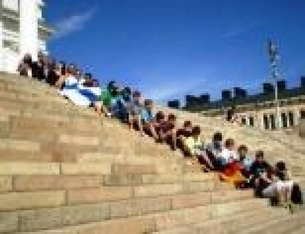 Teilnehmer 2010 auf der Treppe des Doms v. Helsinki
