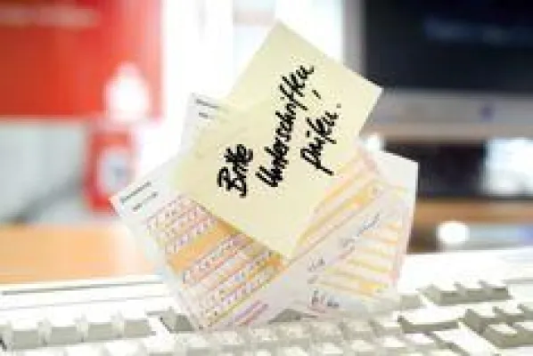 Polizeiliche Kriminalstatistik 2007 - Konto- und Überweisungsbetrug nimmt erneut dramatisch zu Bild: Polizeiliche Kriminalstatistik 2007 - Konto- und Überweisungsbetrug nimmt erneut dramatisch zu