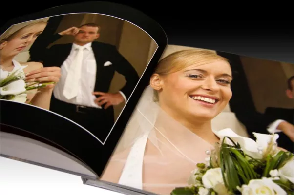 Bild: Hochzeitserinnerungen festhalten - im Fotobuch von Fotobuch-XXL