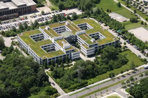 Bild: Öffentliche Verwaltung bezieht ca. 6.155 m² in der Heide 170