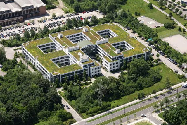 Bild: Öffentliche Verwaltung bezieht ca. 6.155 m² in der Heide 170