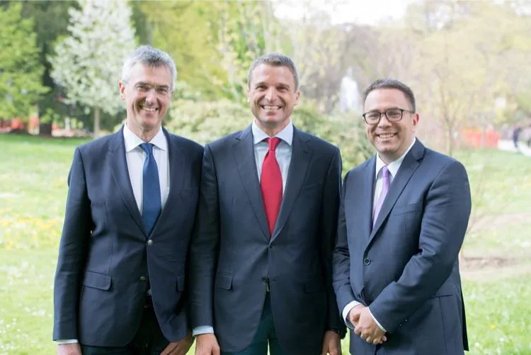 Orthopäden & Unfallchirurgen rücken noch näher zusammen Bild: Orthopäden & Unfallchirurgen rücken noch näher zusammen