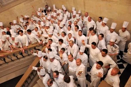 Grand Dîner der Grands Chefs im Château de Versailles – Gourmet-Gala zu Ehren der französischen Kochkunst Bild: Grand Dîner der Grands Chefs im Château de Versailles – Gourmet-Gala zu Ehren der französischen Kochkunst