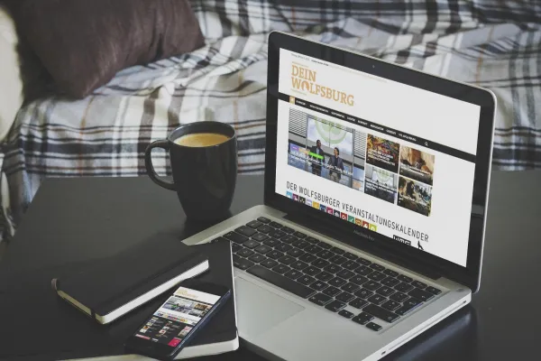 Bild: Neue Ausgabe vom Bürgermagazin DEIN WOLFSBURG - Inhalte sind online bereits verfügbar