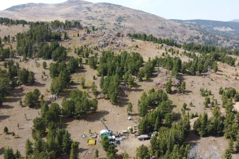 Bild: Group Ten meldet 13,2 Meter mit 3,33% Nickeläquivalent auf Stillwater West