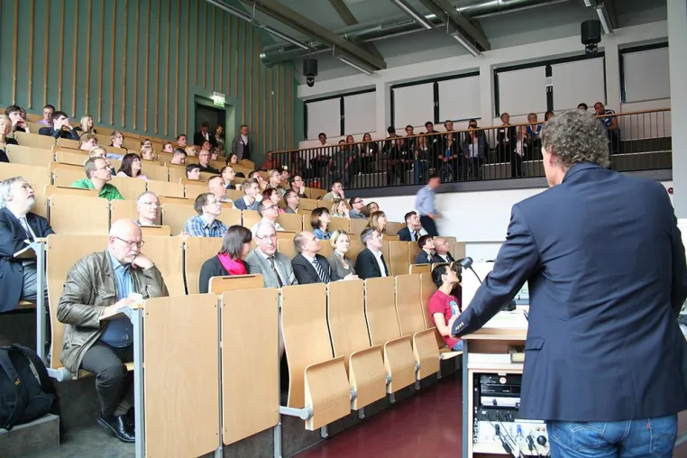 Praxismesse 'Zukunftsnetzwerk' am Halberstädter Standort der Hochschule Harz Bild: Praxismesse 'Zukunftsnetzwerk' am Halberstädter Standort der Hochschule Harz