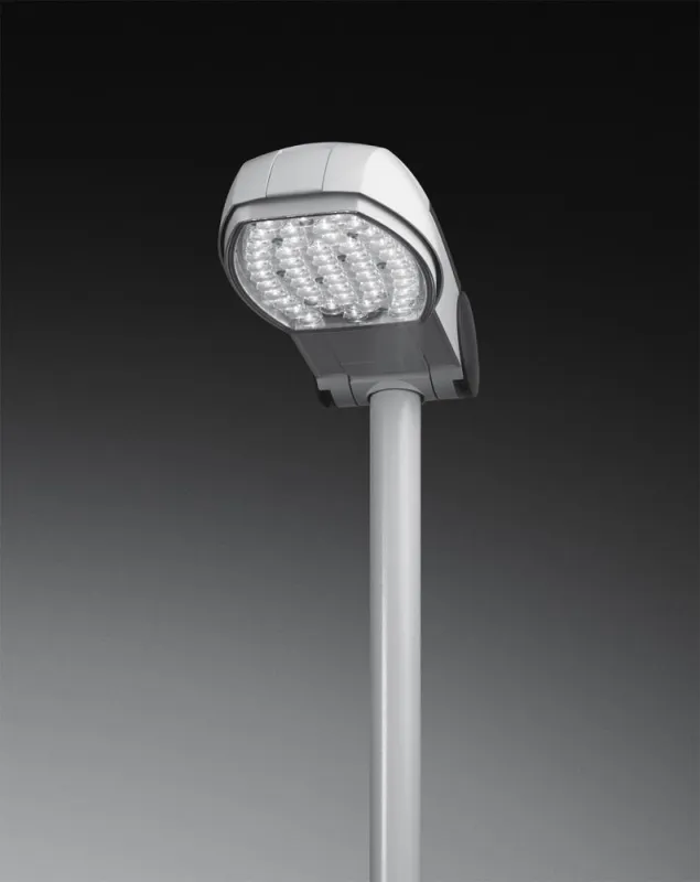 Gesteigerte Effizienz durch optimale Lichtlenkung bietet die neue Lumega 600 MLT.